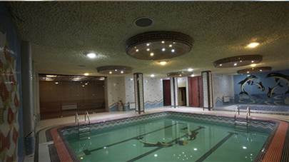 استخر هتل پدرام سرعین استخر هتل پدرام سرعین